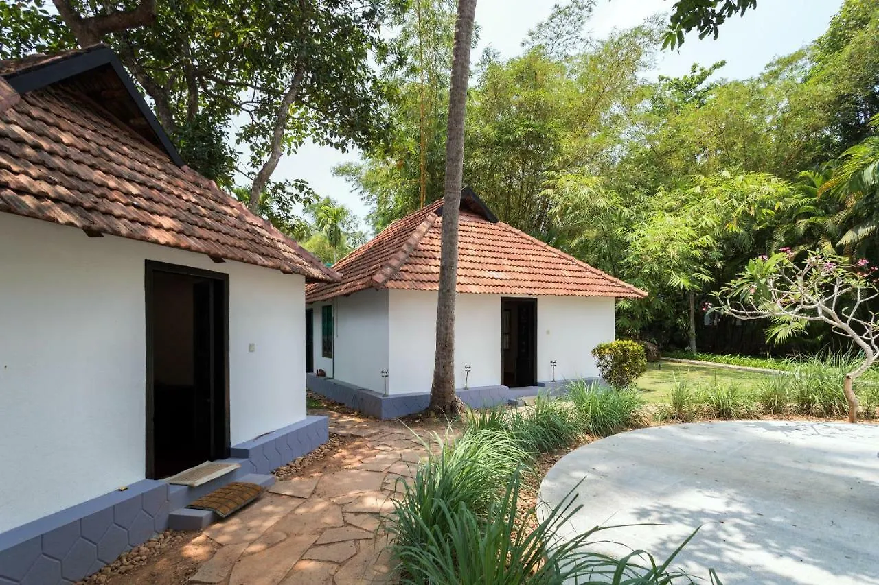 Leleela - A Boutique Backwater Resort Alappuzha 4*,